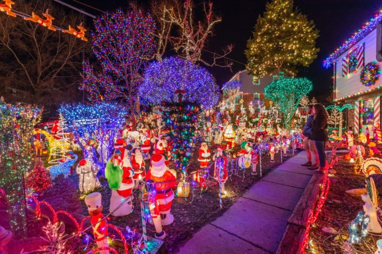 christmas light tour in williamsburg