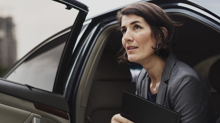 Four Benefits of Corporate Chauffeur Services for Your Meetings